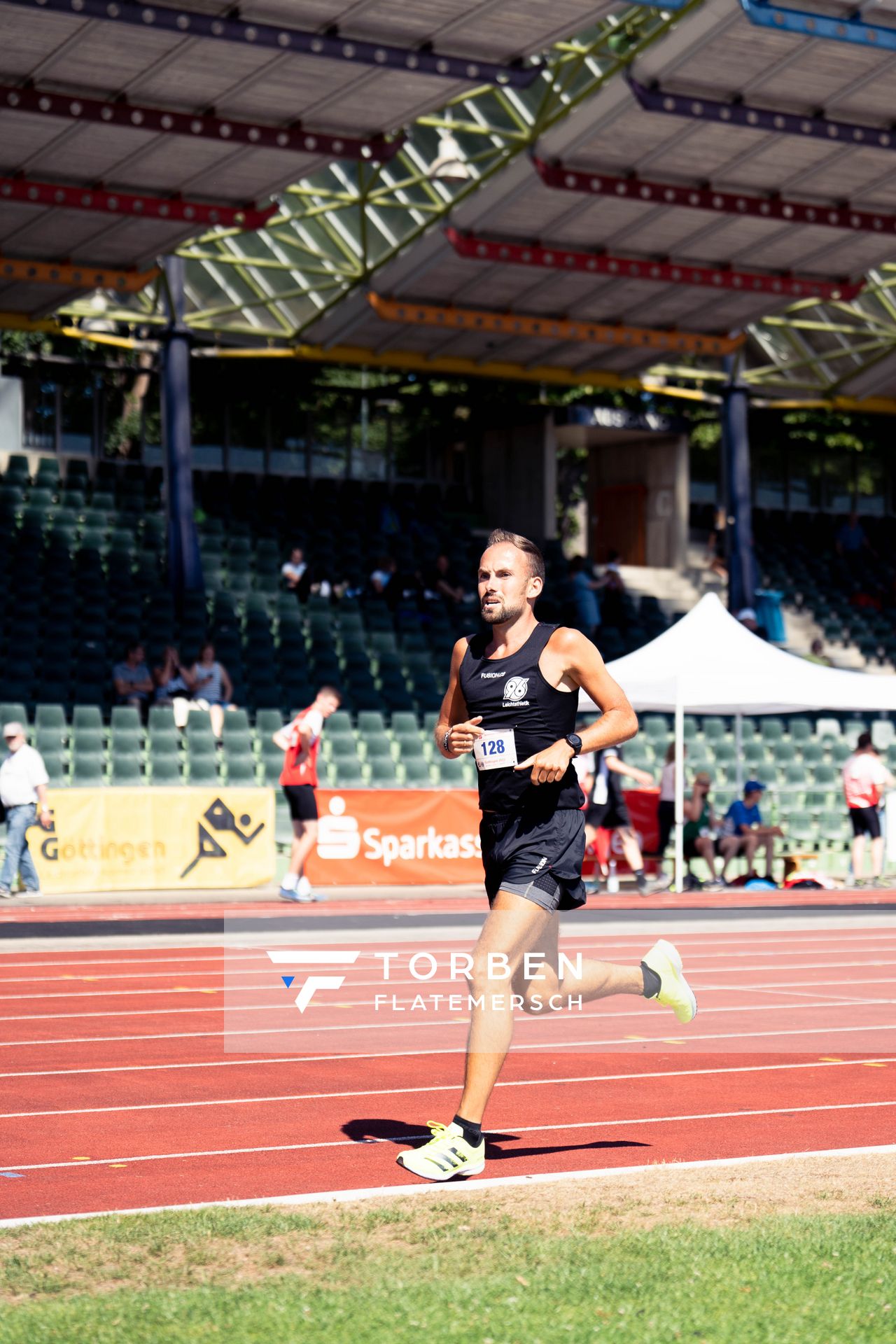 Christian Schlamelcher (Hannover 96) ueber 5000m am 03.07.2022 waehrend den NLV+BLV Leichtathletik-Landesmeisterschaften im Jahnstadion in Goettingen (Tag 1)